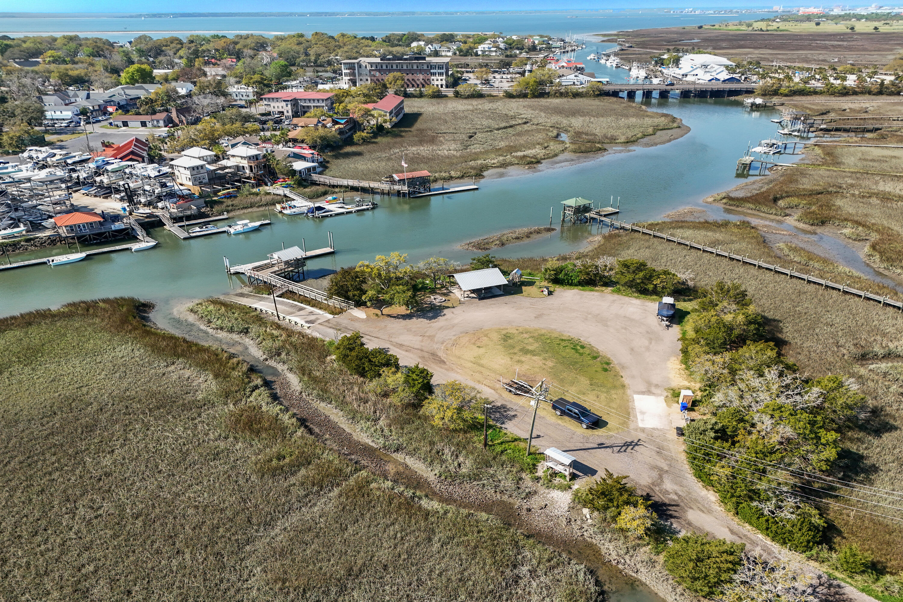 677 Pawley Road Mount Pleasant, SC 29464 - Photo 62 of 72 677 (52)