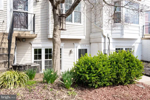 $365,000 | 13770 Flowing Brook Court, Chantilly, VA 20151