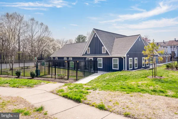 $365,000 | 13770 Flowing Brook Court, Chantilly, VA 20151