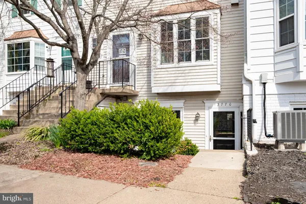 $365,000 | 13770 Flowing Brook Court, Chantilly, VA 20151
