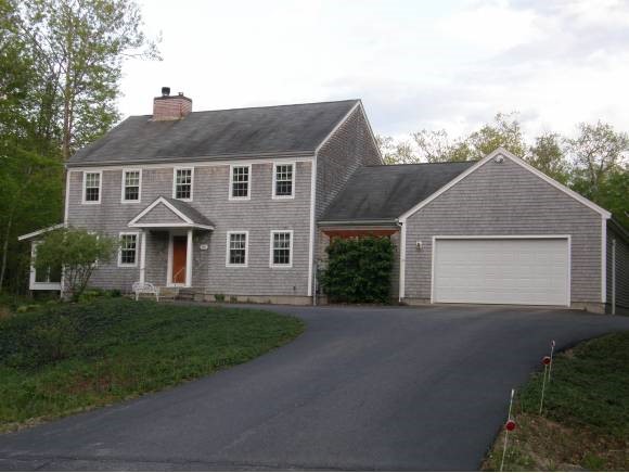 44 Lincoln Road Holderness, NH 03245 - Photo 1 of 1