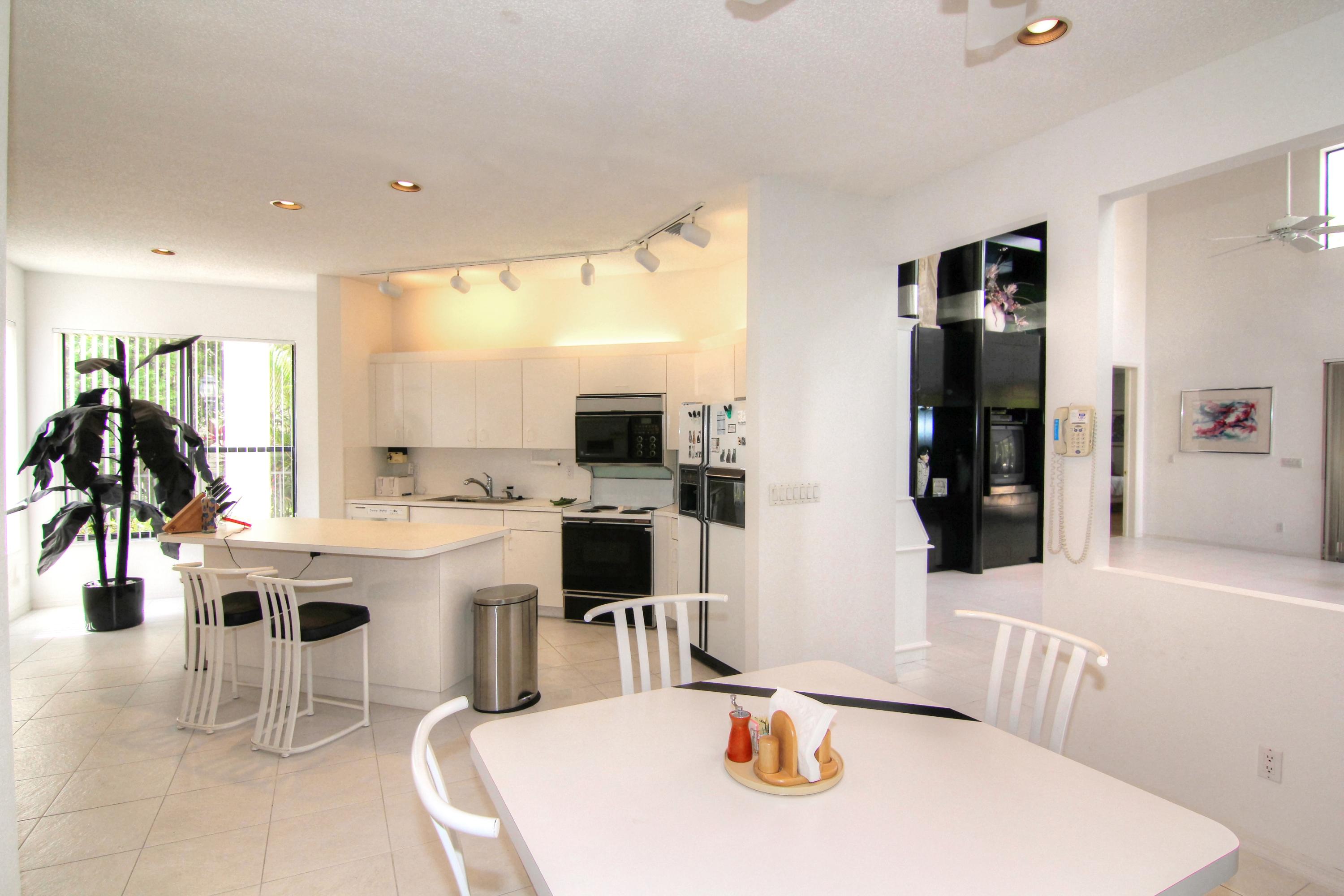 17141 Ryton Lane Boca Raton, FL 33496 - Photo 7 of 18 IMG_6090
