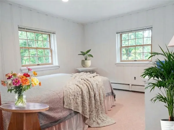 $4,400 | 140 Treasure Road, Narragansett, RI 02882