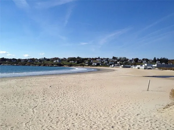 $4,400 | 140 Treasure Road, Narragansett, RI 02882