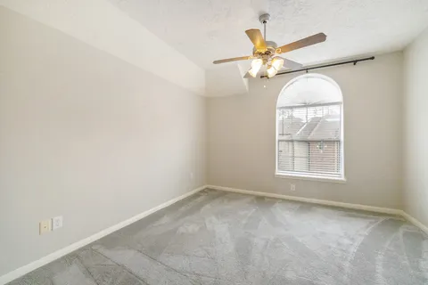 $419,900 | 1839 Stacy Crest, Houston, TX 77008