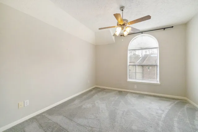 $419,900 | 1839 Stacy Crest, Houston, TX 77008