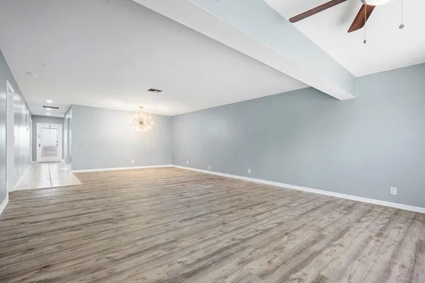 $1,975 | 1740 Northwest 19th Terrace, Unit 204, Delray Beach, FL 33445