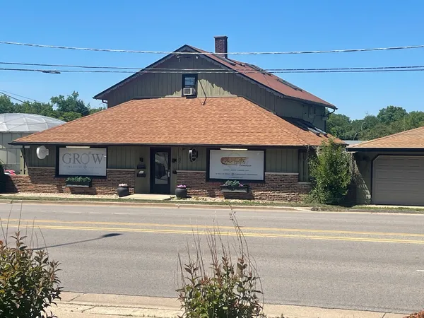$950 | 227 West Maple Street, Unit C, New Lenox, IL 60451