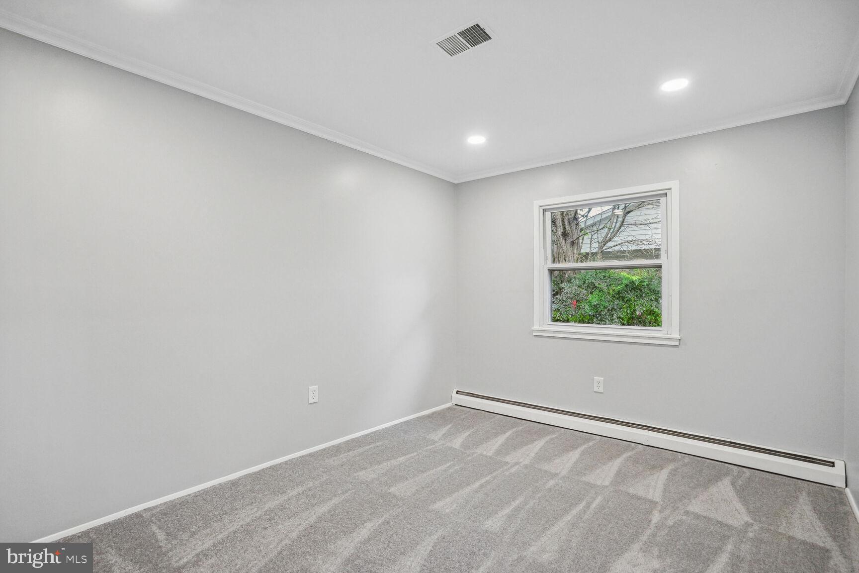 14416 Lamar Road Woodbridge, VA 22191 - Photo 13 of 20 Gallery Image 13