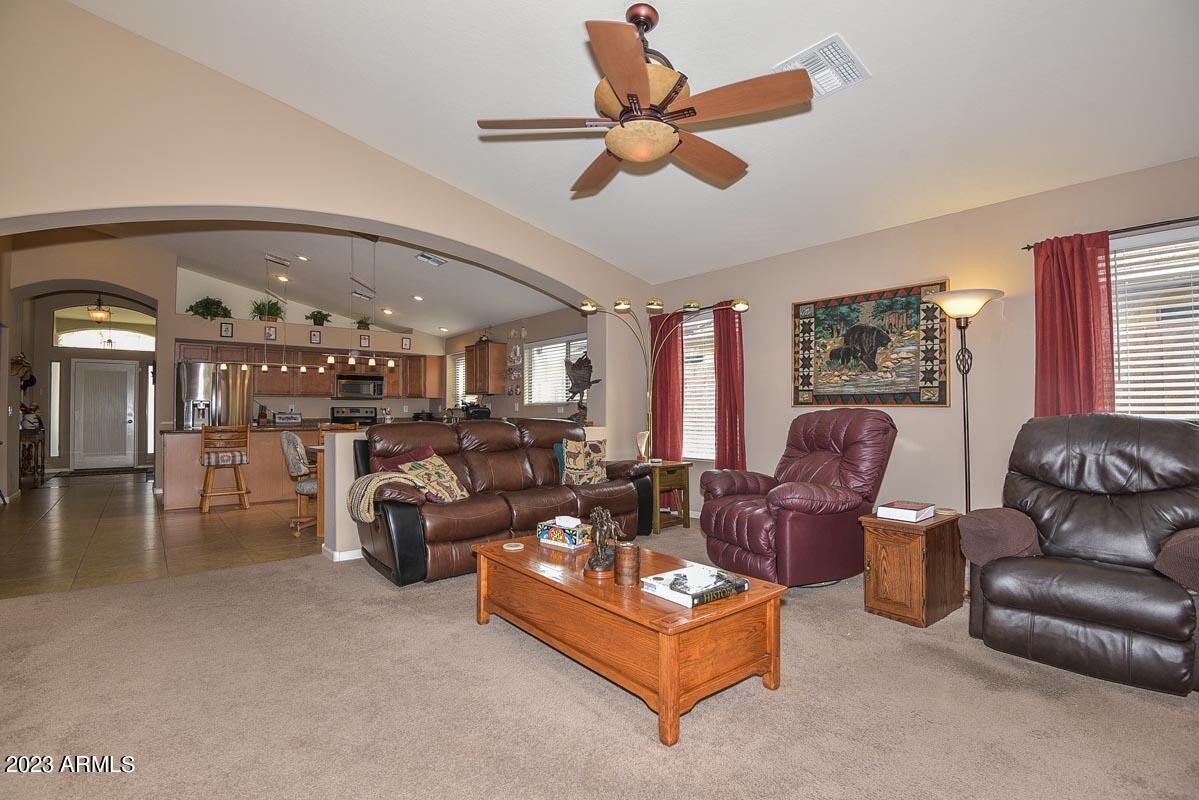 3911 West Grandview Road Phoenix, AZ 85053 - Photo 14 of 40 Family Room-Kitchen