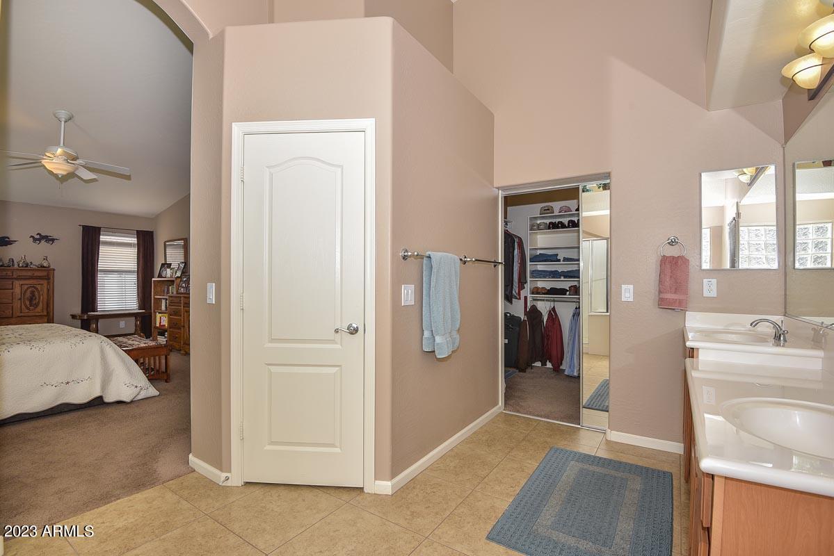 3911 West Grandview Road Phoenix, AZ 85053 - Photo 19 of 40 Master Bath-Bedroom