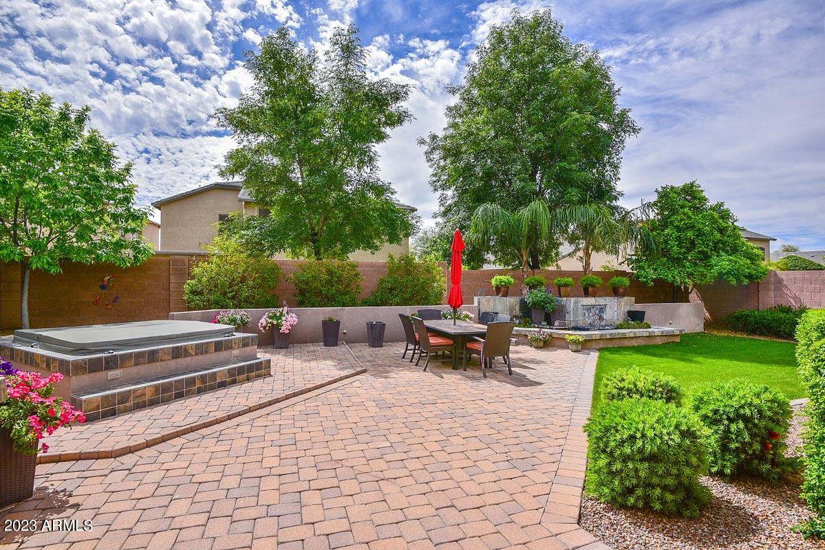 3911 West Grandview Road Phoenix, AZ 85053 - Photo 39 of 40 Spa-Backyard