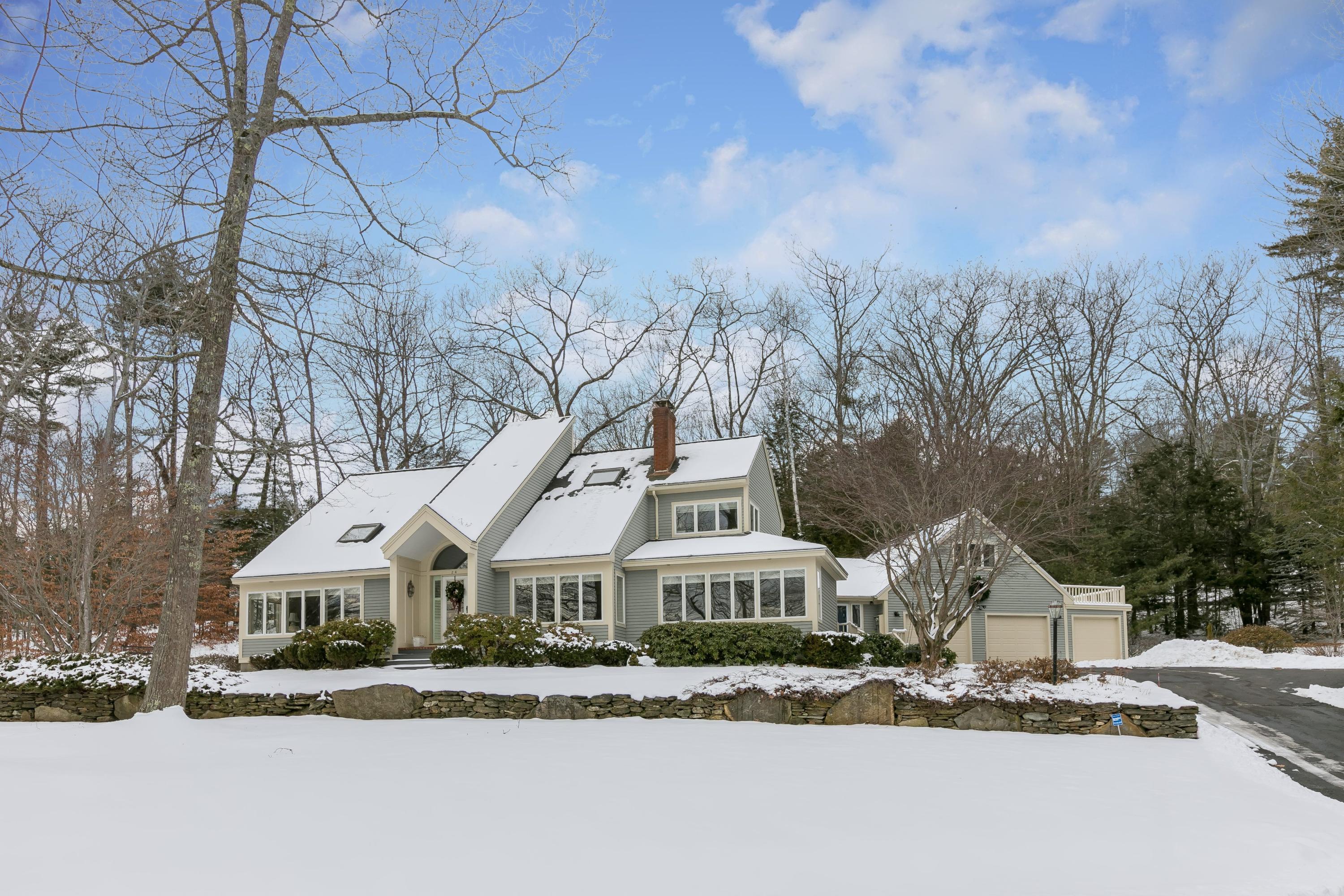 26 Ledge Road Cumberland Foreside, ME 04110 - Photo 3 of 35 exterior