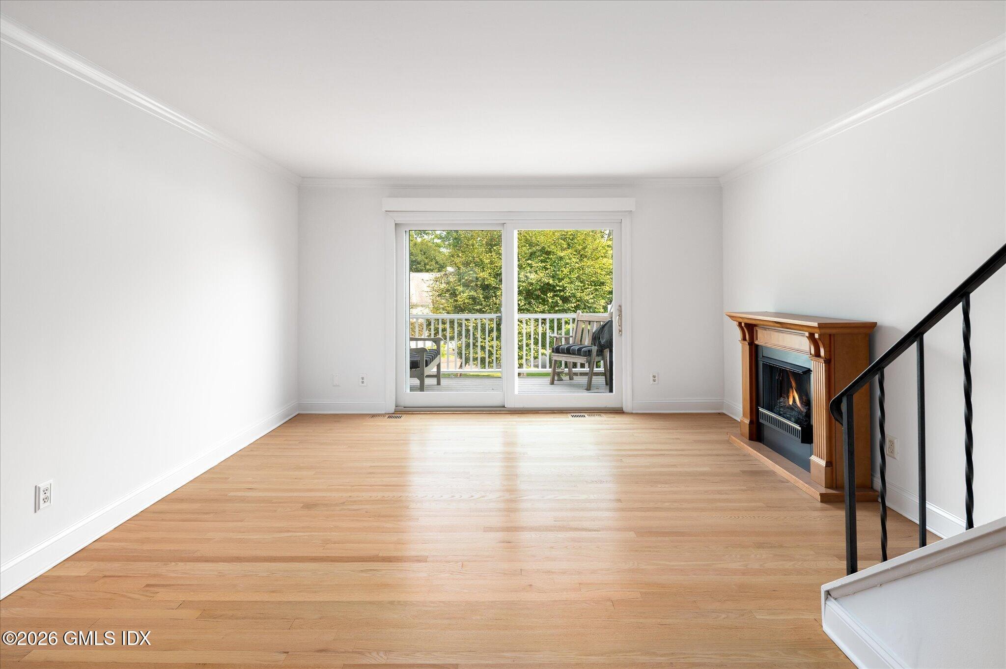 6 Whiffletree Way, Unit 6 Riverside, CT 06878 - Photo 9 of 20 25-25_HudsonCP_6Whiffletree
