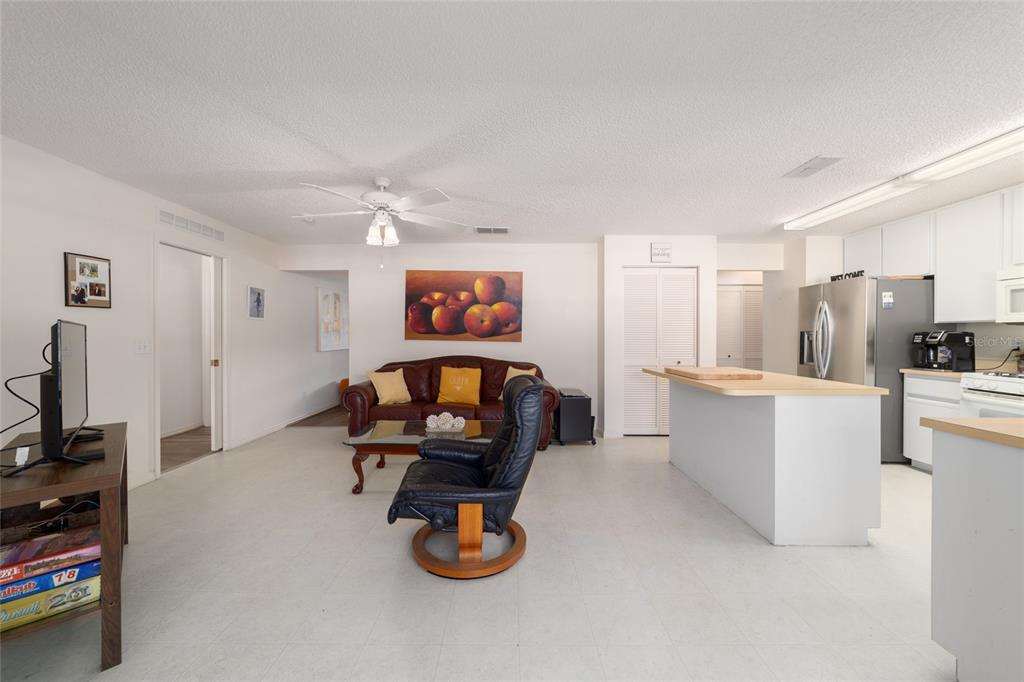 9749 Southwest 97th Street Ocala, FL 34481 - Photo 15 of 44