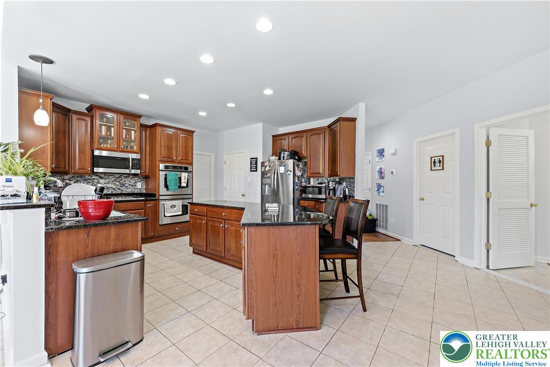 130 Lower Way Road Easton, PA 18045 - Photo 16 of 56