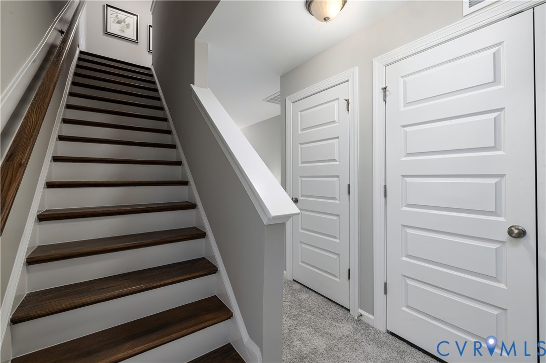 17348 Alana Drive Moseley, VA 23120 - Photo 27 of 36 a view of an entryway