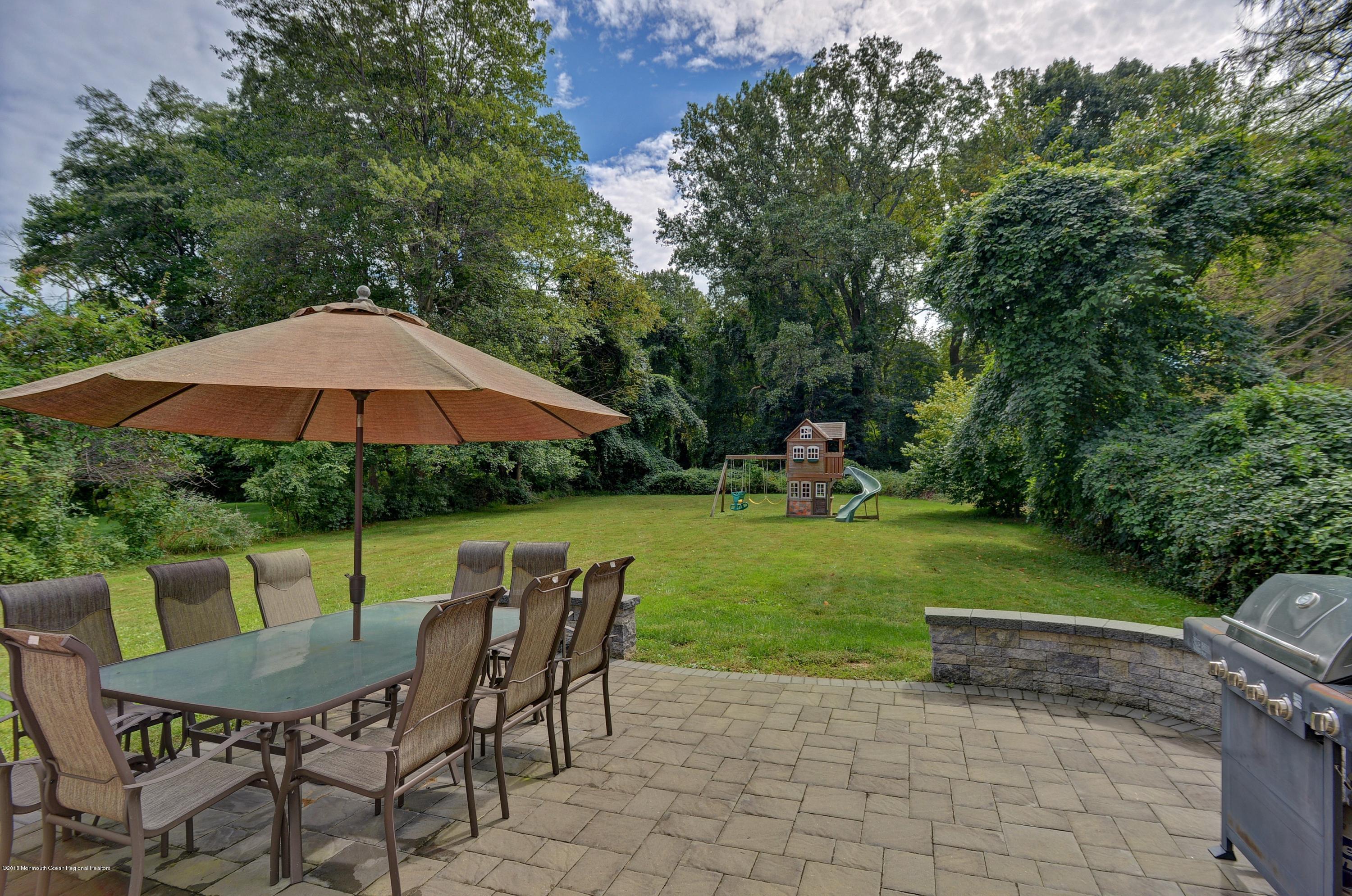 309 Florence Road Middletown, NJ 07748 - Photo 25 of 29 025_Patio