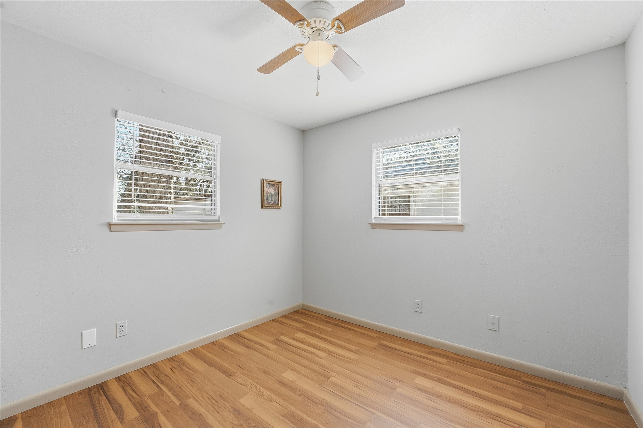 13915 Nitida Street Houston, TX 77045 - Photo 15 of 32