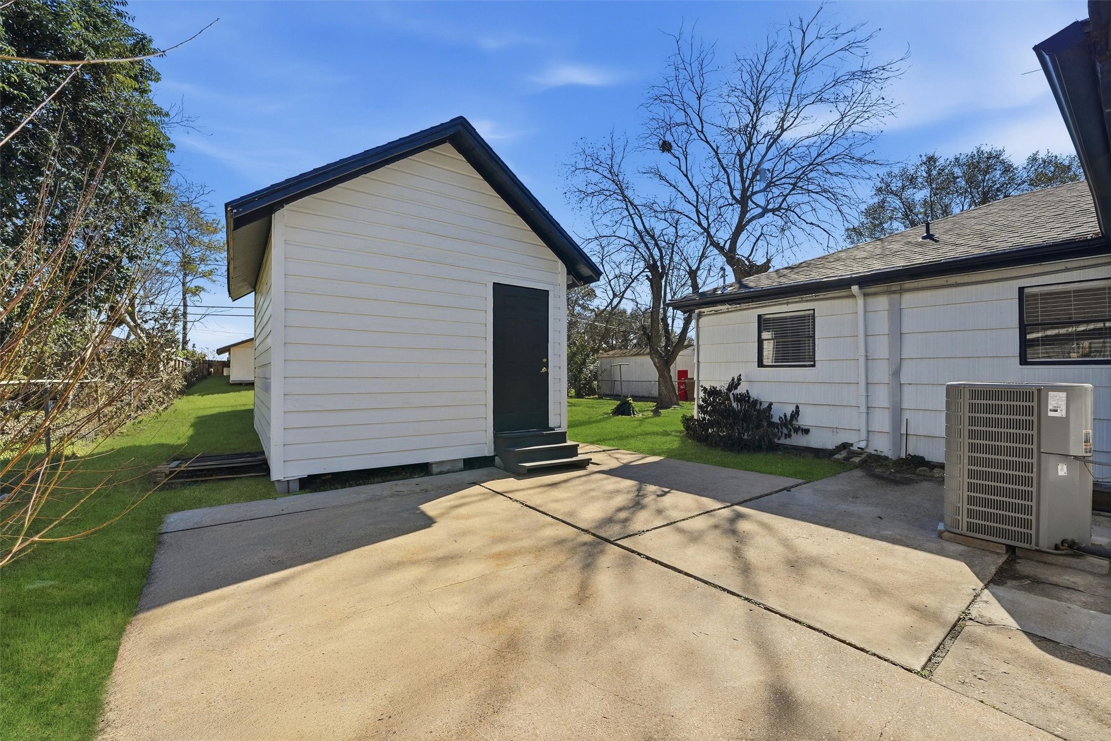 13915 Nitida Street Houston, TX 77045 - Photo 19 of 32