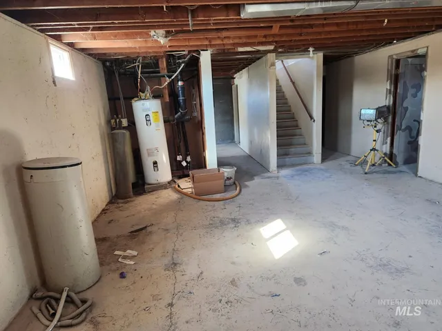 $250,000 | 525 North 4th Street, Nyssa, OR 97913