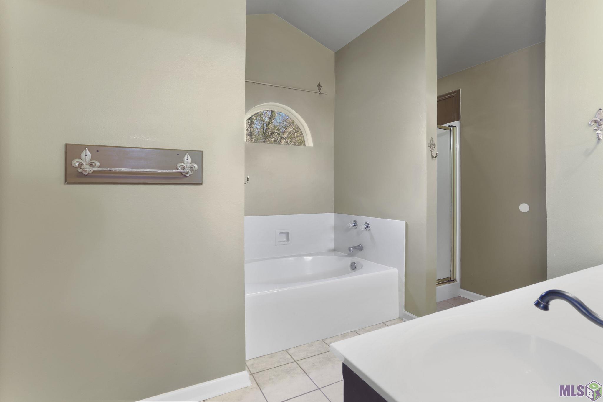 213 Springhaven Drive Baton Rouge, LA 70810 - Photo 13 of 19 Gallery Image 13