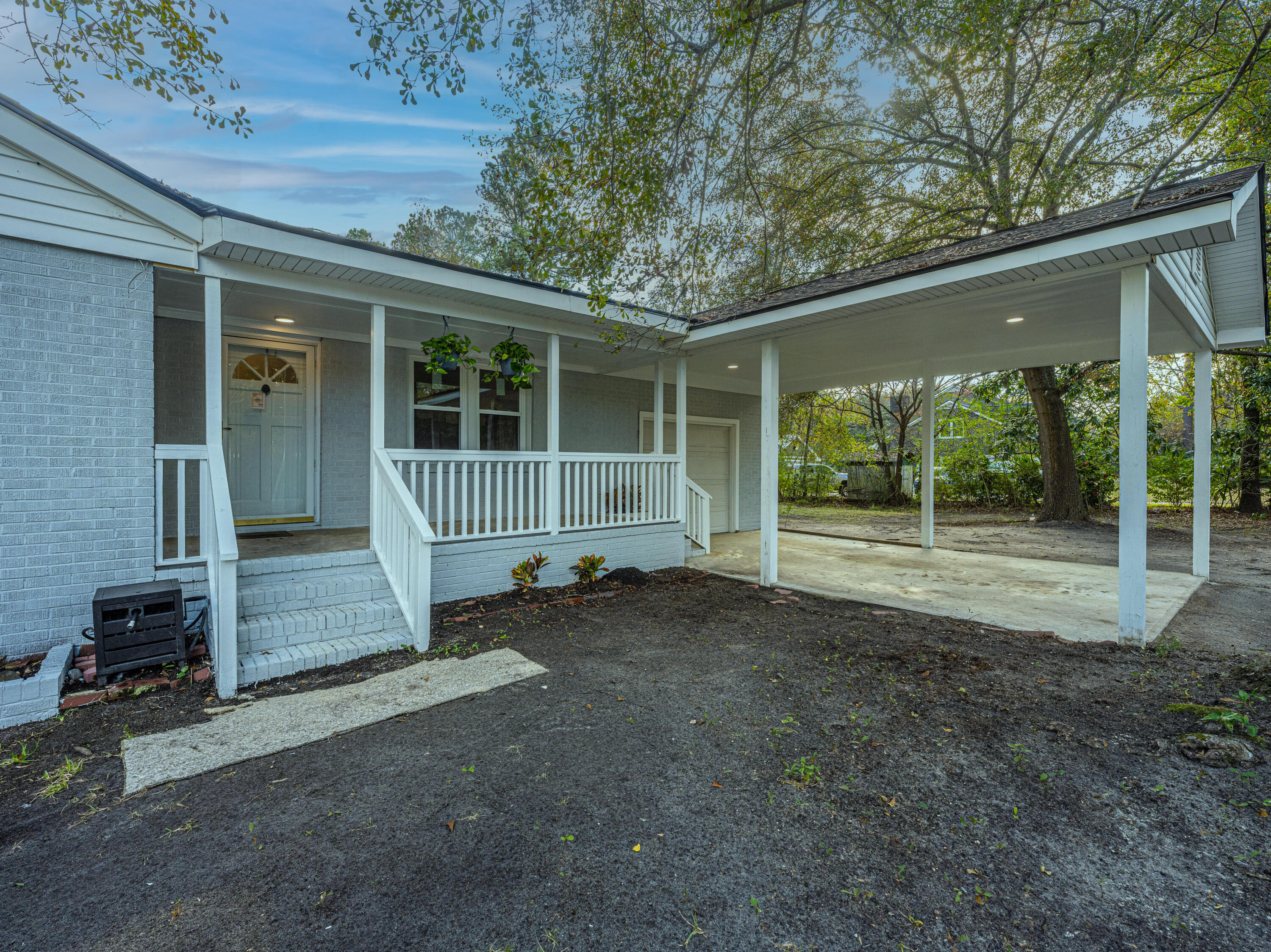 471 Gants Road Moncks Corner, SC 29461 - Photo 3 of 41 471GantsRd05