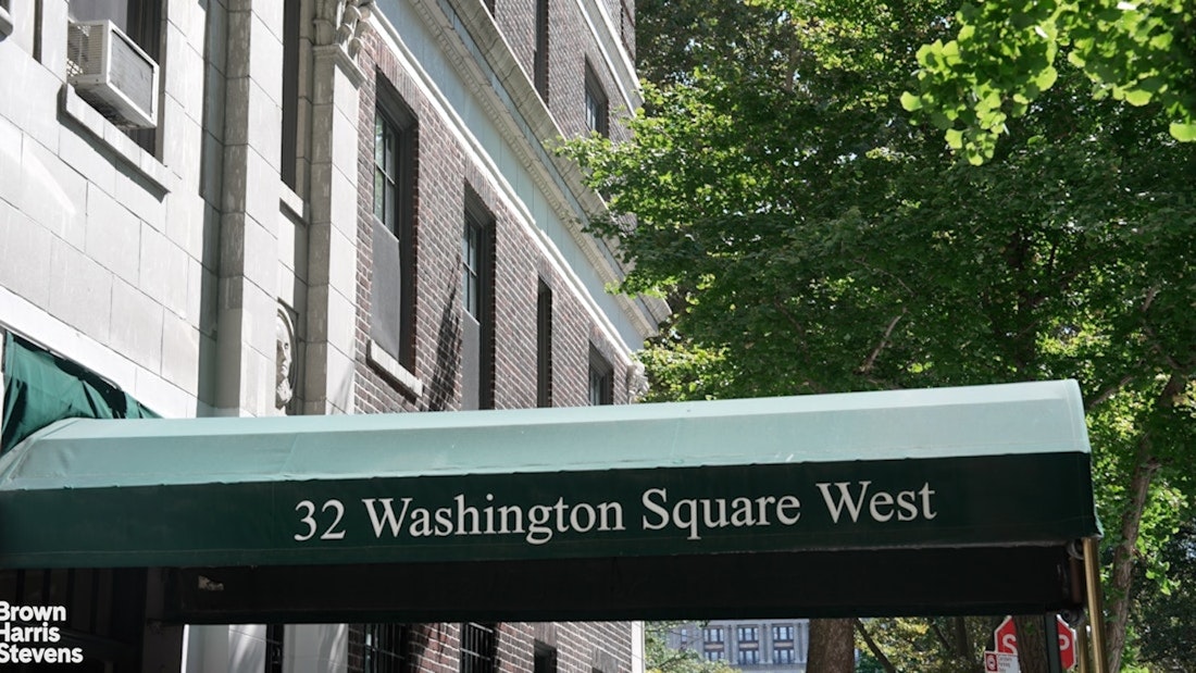 32 Washington Square West, Unit 14E Manhattan, NY 10011 - Photo 26 of 28