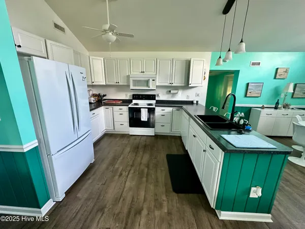 $369,000 | 173 Hideaway Road, Belhaven, NC 27810