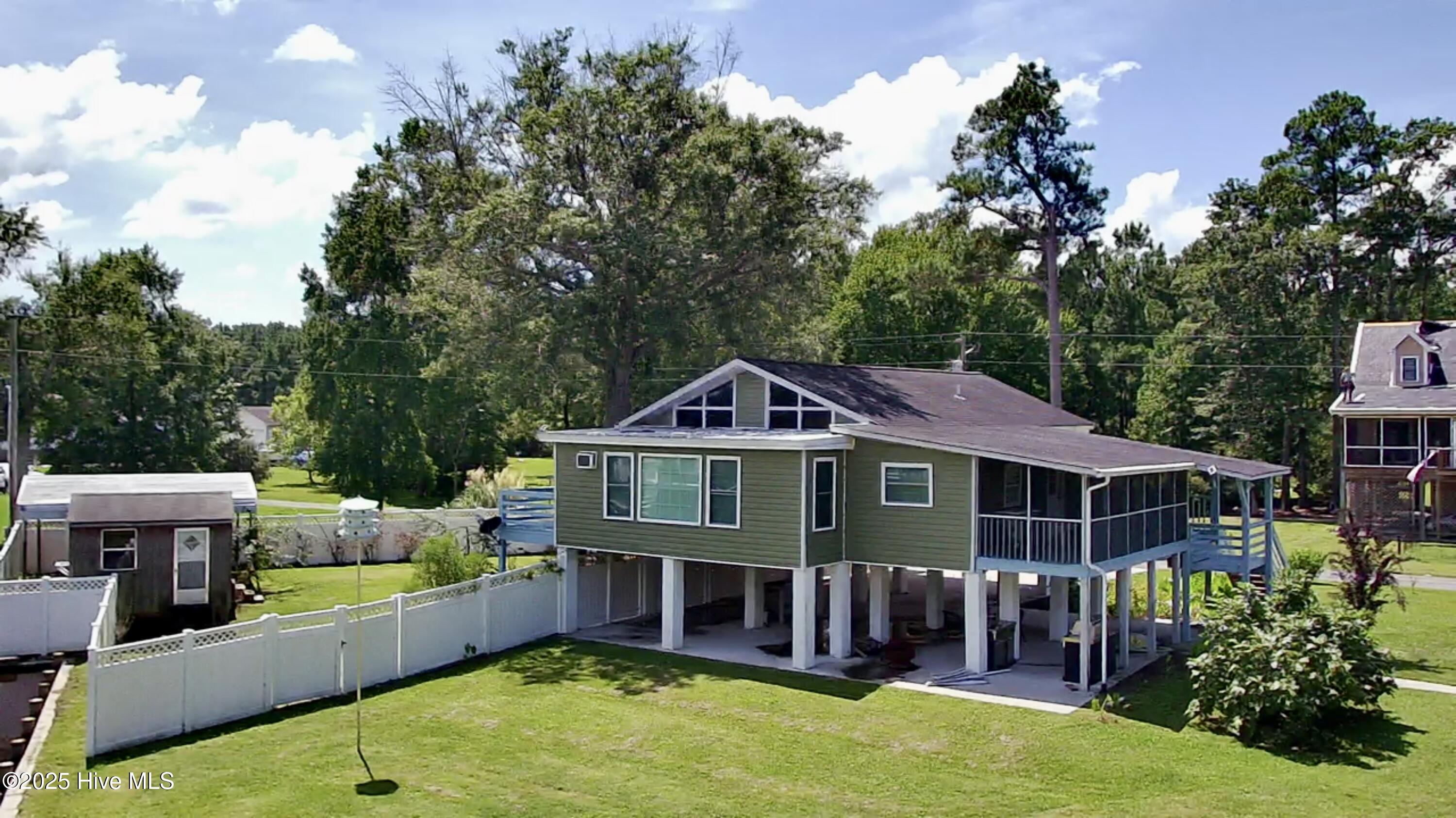 173 Hideaway Road Belhaven, NC 27810 - Photo 5 of 39 IMG_7325