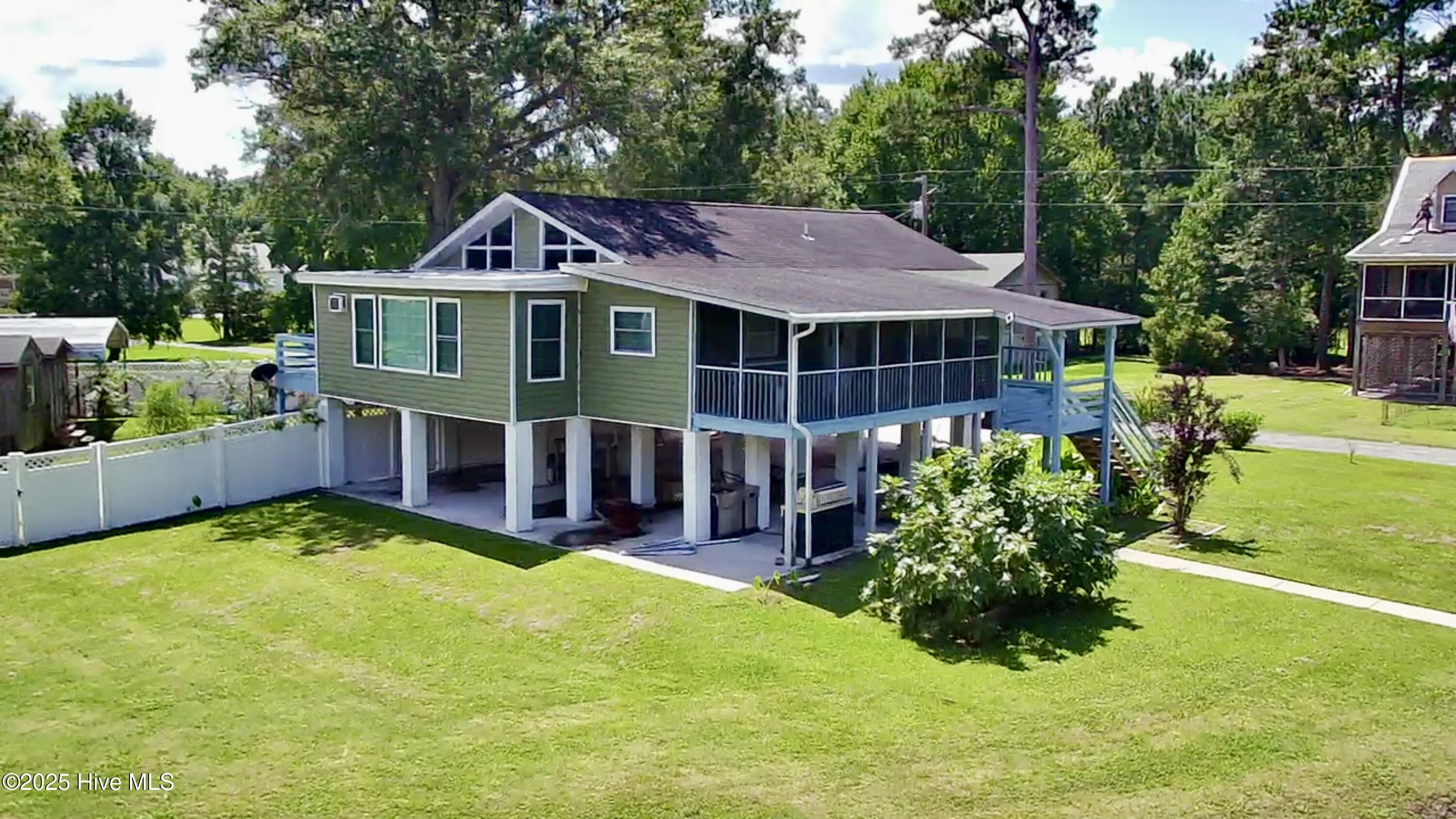 173 Hideaway Road Belhaven, NC 27810 - Photo 6 of 39 IMG_7328