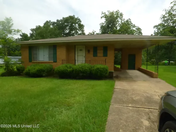 $950 | 265 West Pine Street, Magnolia, MS 39652