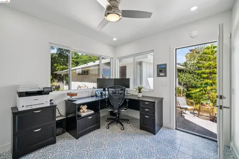 $1,399,000 | 3320 Burdeck Drive, Oakland, CA 94602