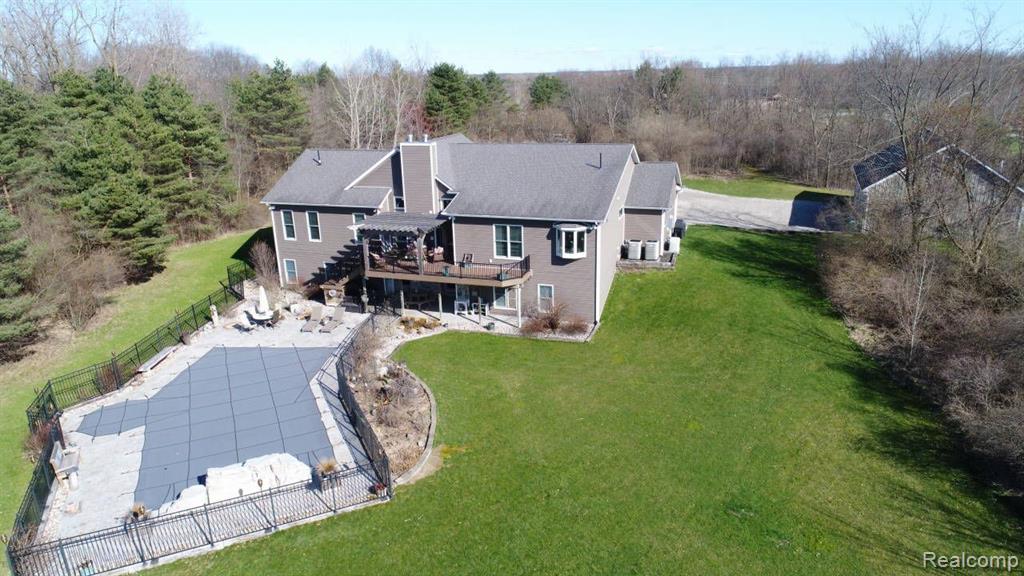 205 North Hayes Road Lapeer, MI 48446 - Photo 2 of 91