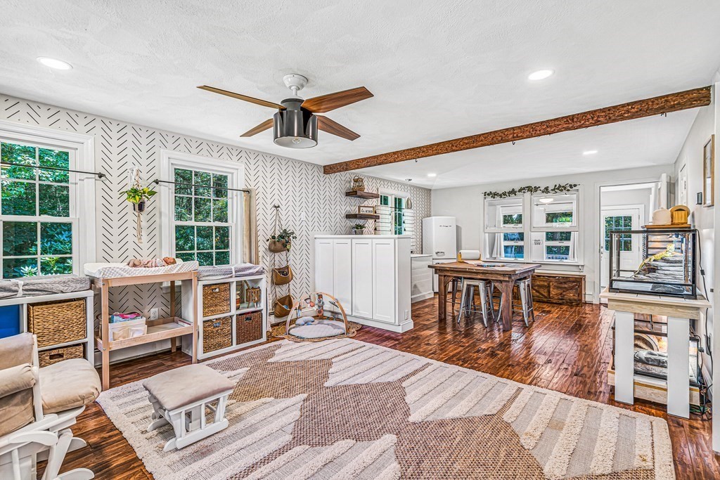 27 Jefferson Road Franklin, MA 02038 - Photo 17 of 42 Gallery Image 17