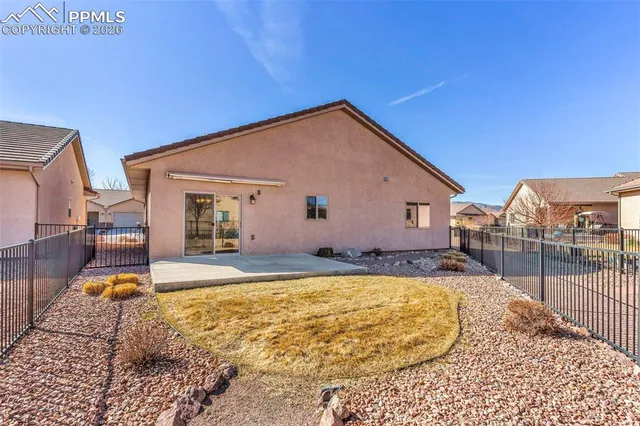 $429,900 | 4015 North Cranberry Loop, Canon City, CO 81212