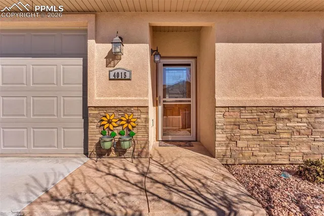 $429,900 | 4015 North Cranberry Loop, Canon City, CO 81212