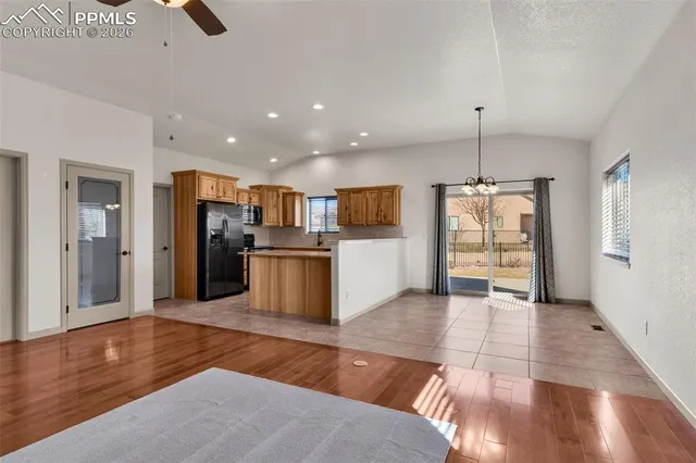 $429,900 | 4015 North Cranberry Loop, Canon City, CO 81212