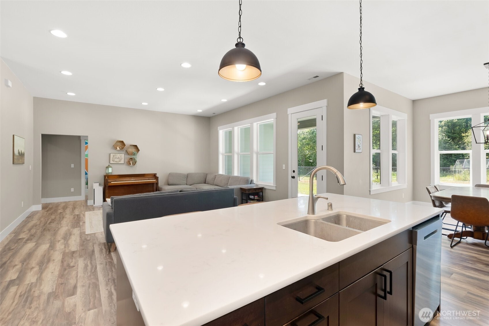 809 Southwest Gertrude Avenue Winlock, WA 98596 - Photo 10 of 40 a kitchen with sink and view of living room