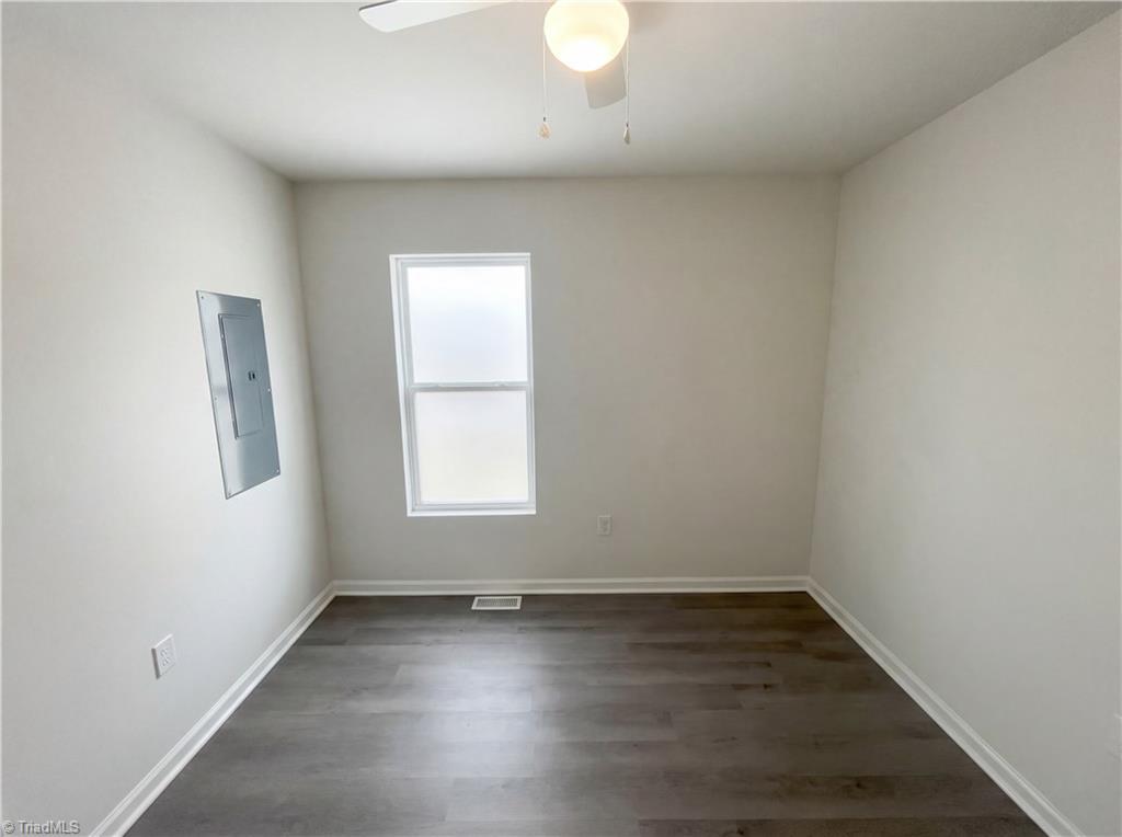 131 Hasty Hill Road Thomasville, NC 27360 - Photo 9 of 16