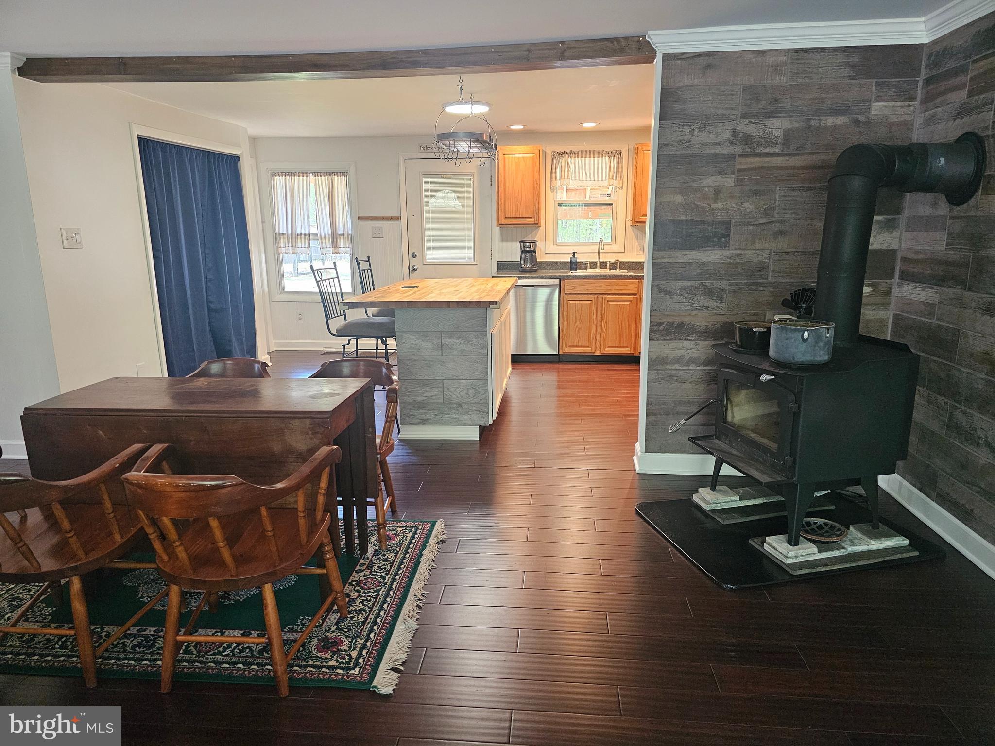 8421 Pamunkey Road Spotsylvania, VA 22551 - Photo 13 of 47 LIVING ROOM VIEW TO KITCHEN