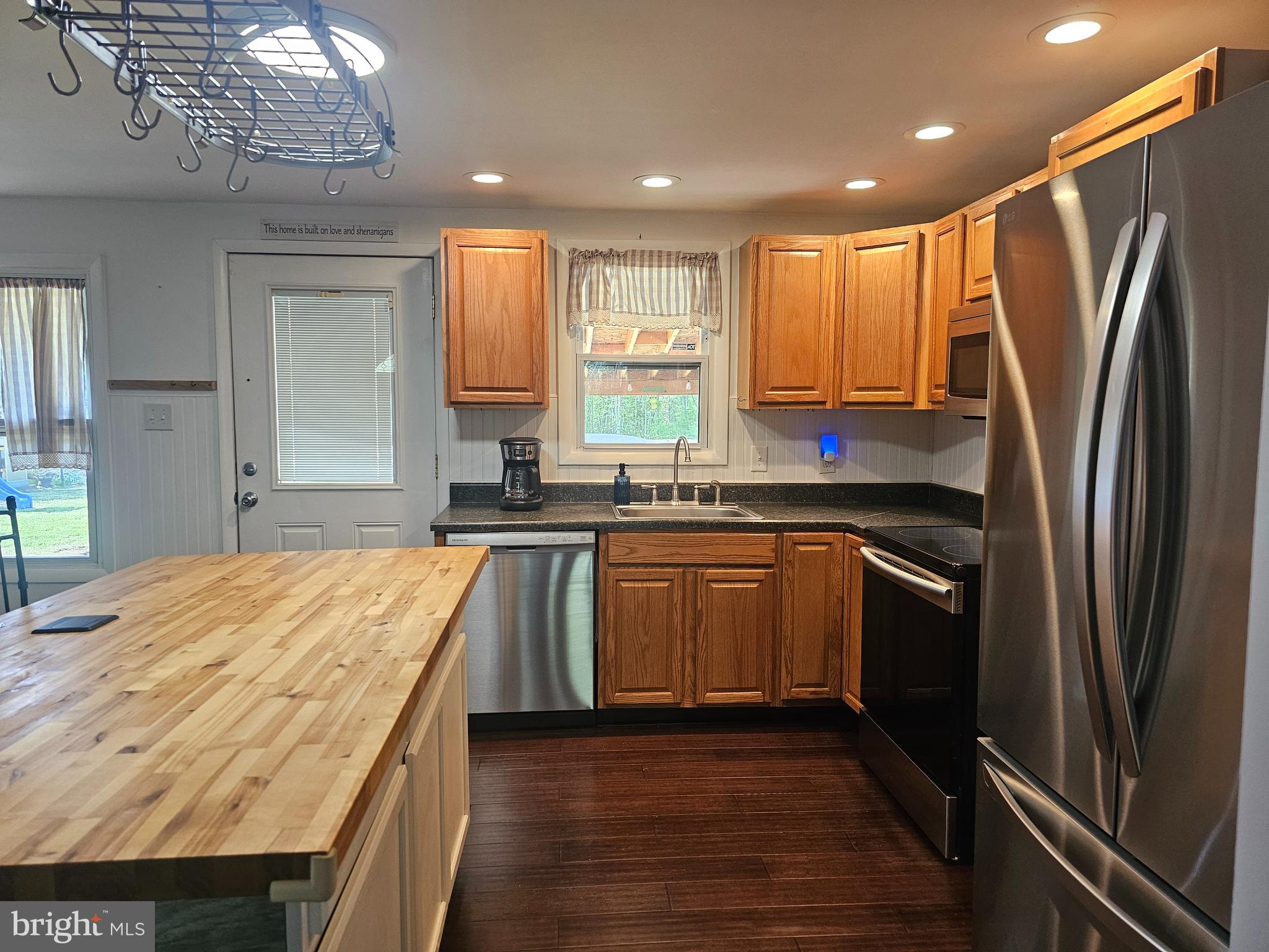 8421 Pamunkey Road Spotsylvania, VA 22551 - Photo 19 of 47 KITCHEN