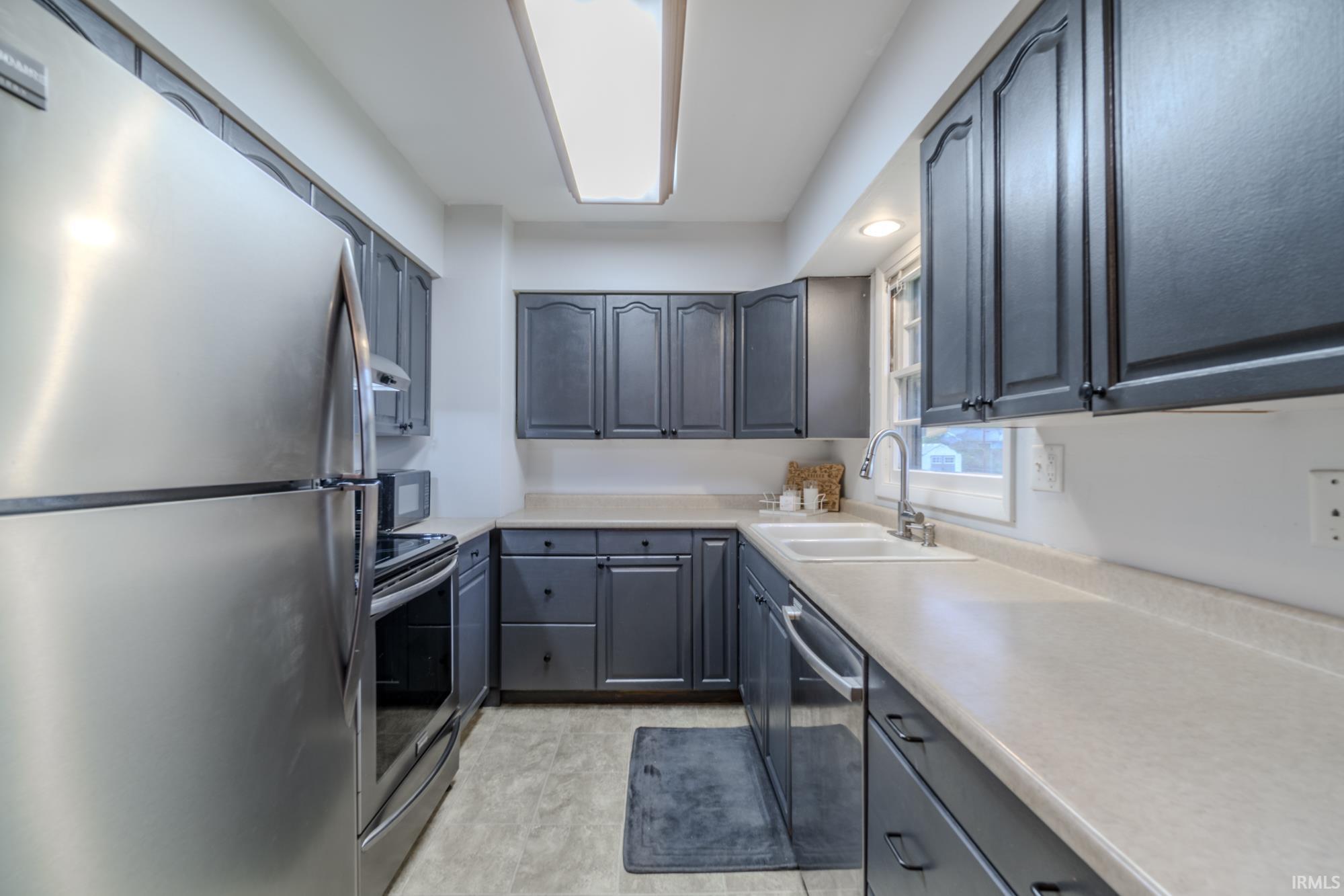 5228 Ann Hackley Road Fort Wayne, IN 46835 - Photo 8 of 30