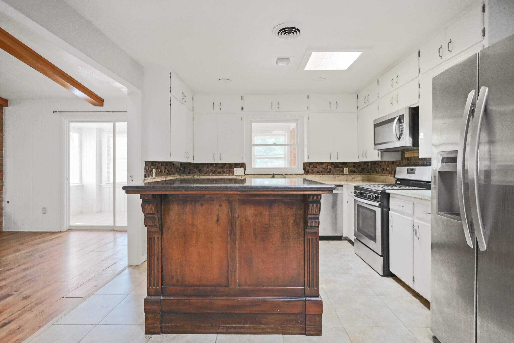 3603 54th Street Lubbock, TX 79413 - Photo 20 of 74 IMG_7788
