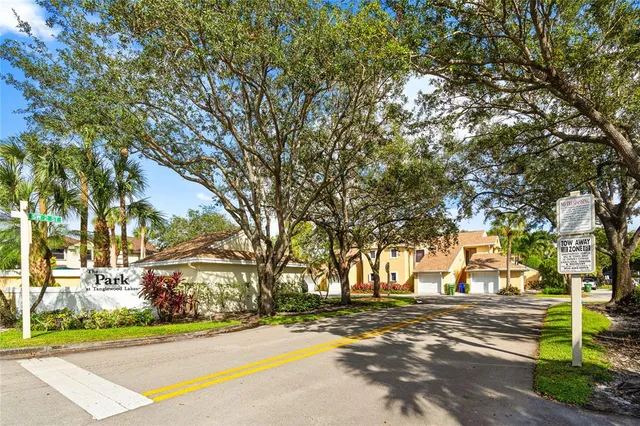 $409,000 | 9580 Southwest 2nd Ct., Unit 9580, Pembroke Pines, FL 33025