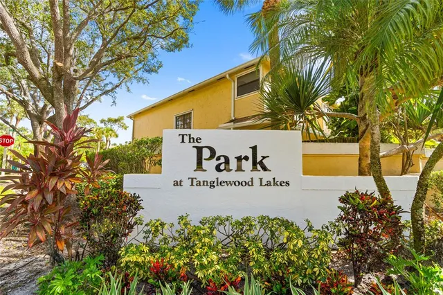 $409,000 | 9580 Southwest 2nd Ct., Unit 9580, Pembroke Pines, FL 33025