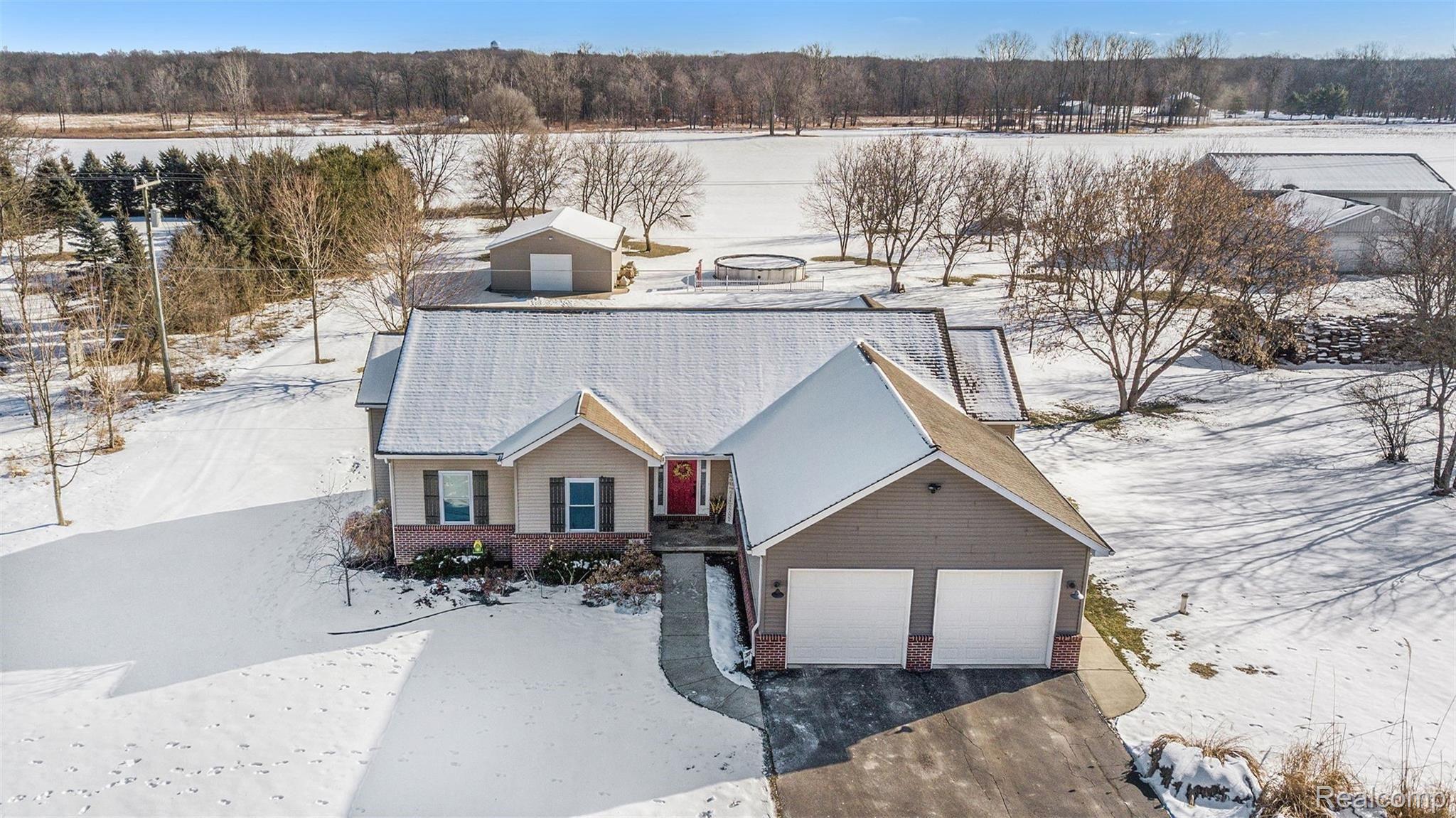 1331 County Farm Road Howell, MI 48843 - Photo 31 of 31 0SzydGsg.jpeg