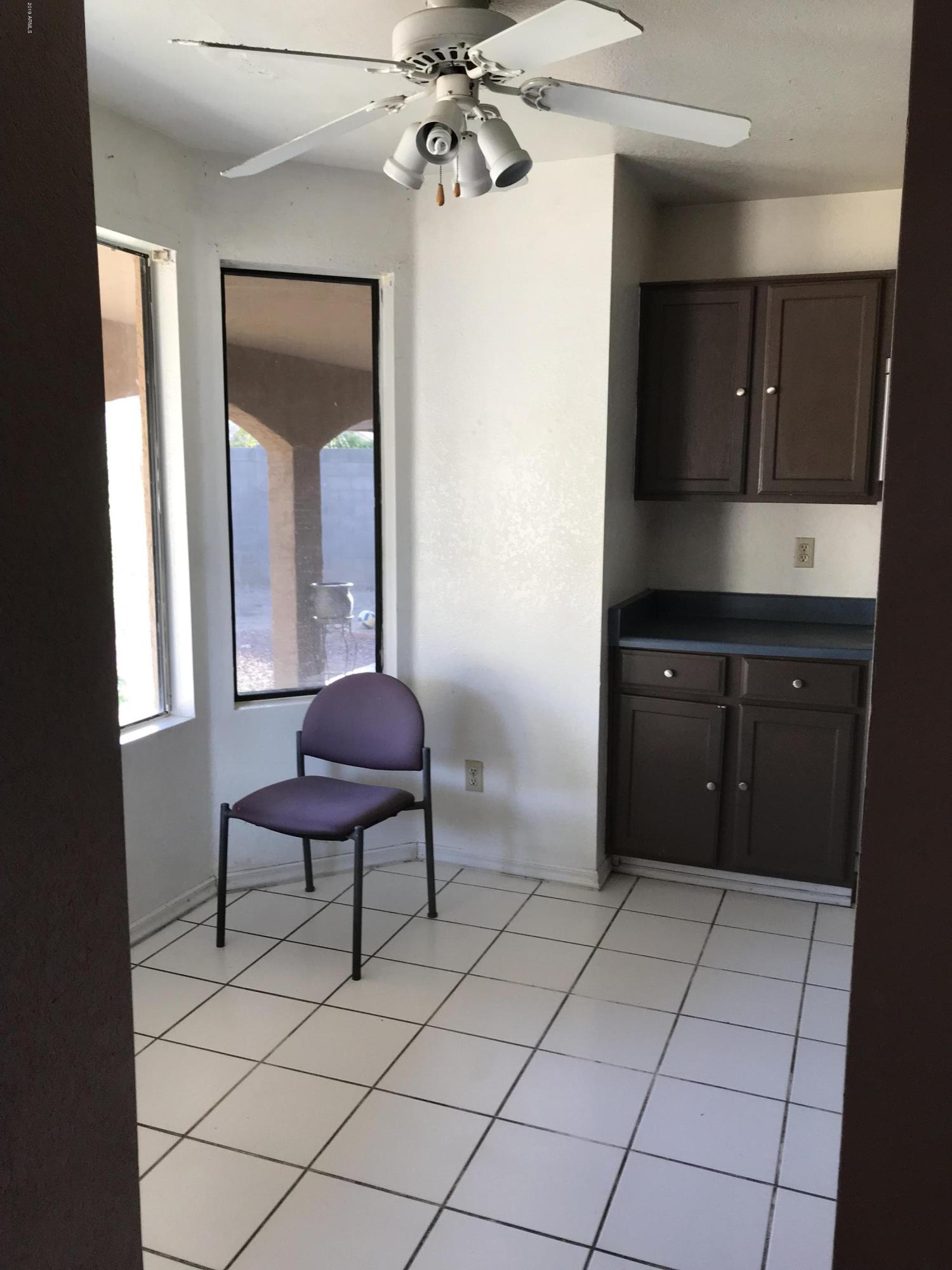 7437 West Ocotillo Road Glendale, AZ 85303 - Photo 8 of 20 7437 W Ocotillo Rd eat in kitchen