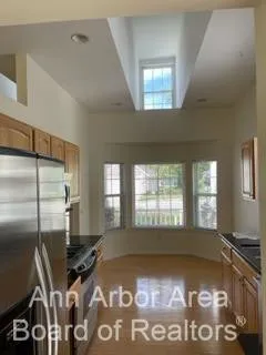 $2,550 | 1318 Nottington Court, Unit 40, Ann Arbor, MI 48103