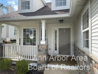1318 Nottington Court, Unit 40 Ann Arbor, MI 48103 - Photo 2 of 27 Photo 2